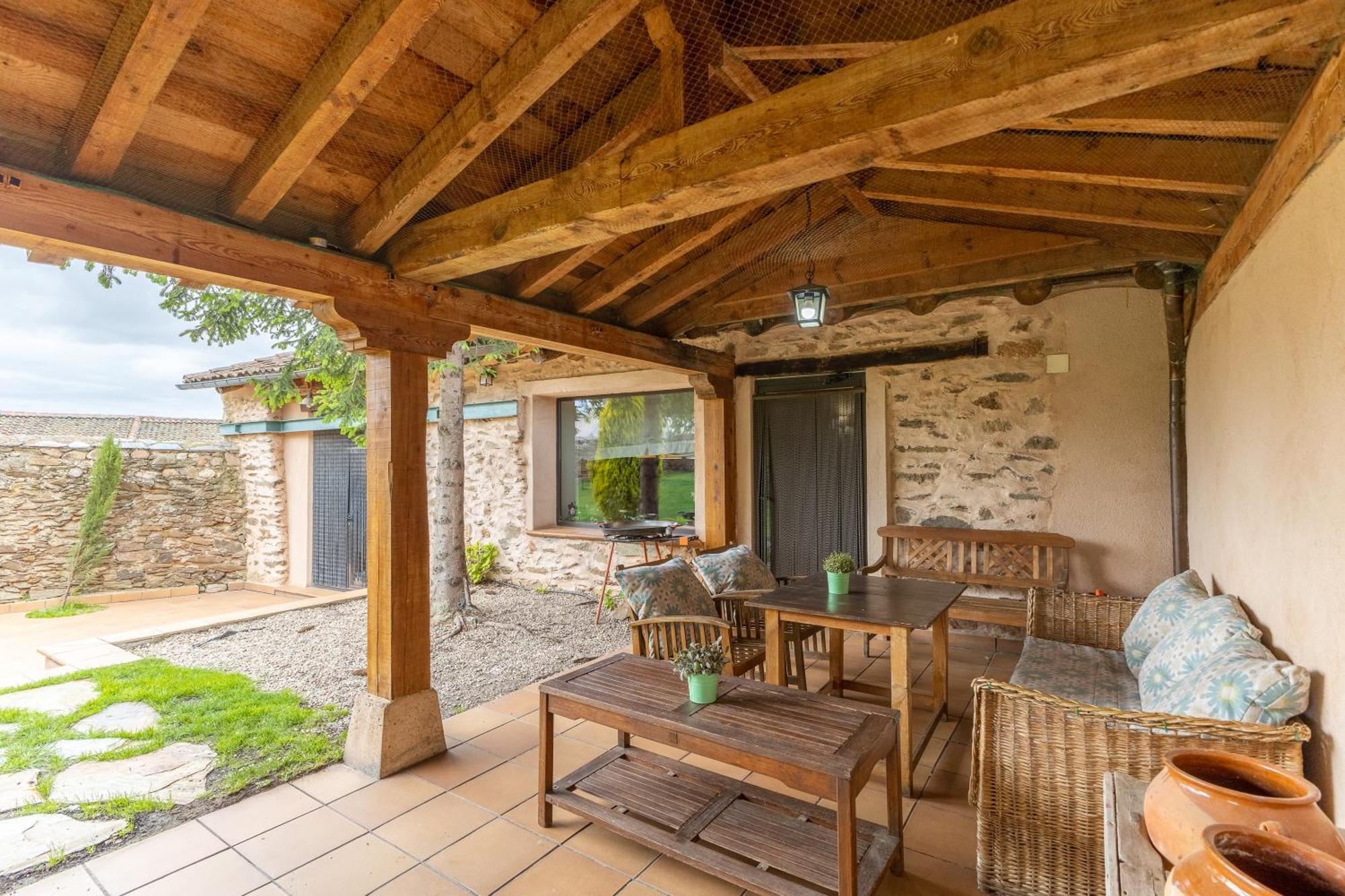 La Casona Y Casitas De Tabladillo Villa Santa Maria la Real de Nieva Екстериор снимка